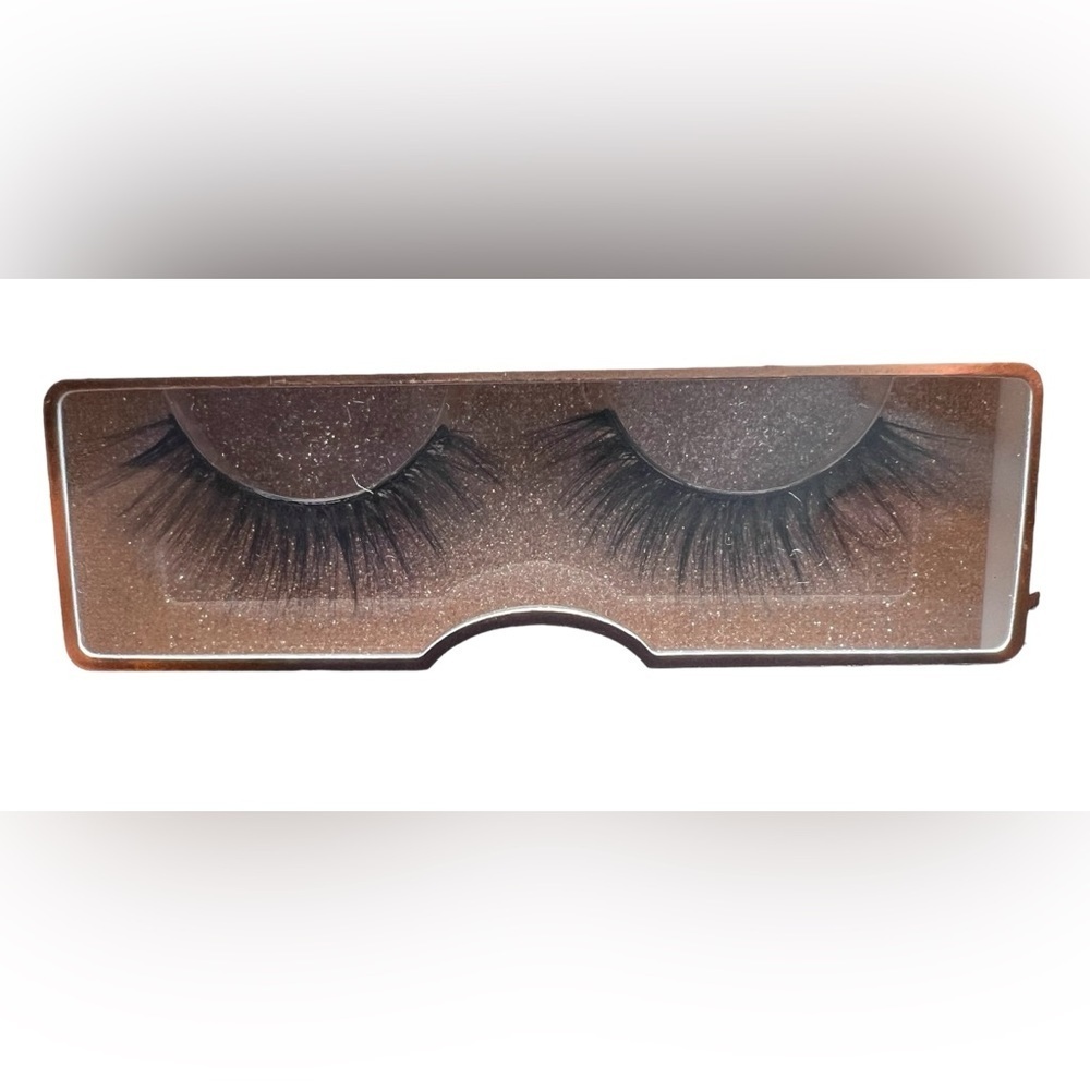 NIB 3-PAIR LASHES- Miss Lil #1